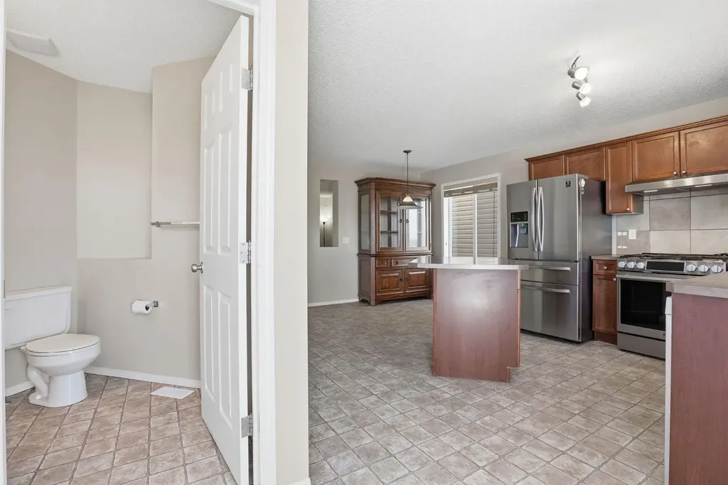 260 Covemeadow Road NE Calgary AB T3K 6E6