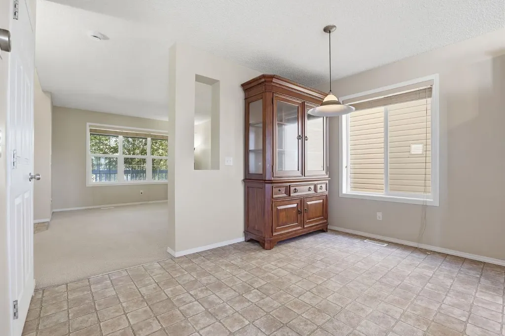 260 Covemeadow Road NE Calgary AB T3K 6E6