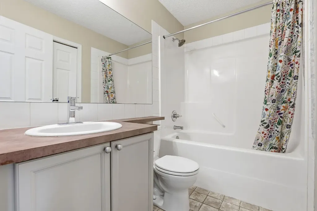 260 Covemeadow Road NE Calgary AB T3K 6E6