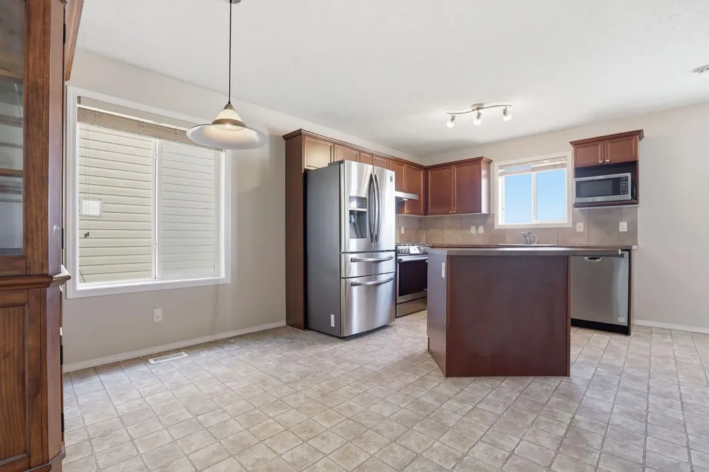 260 Covemeadow Road NE Calgary AB T3K 6E6