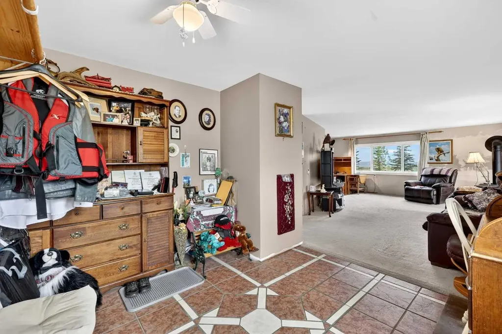 242041 Township Road 262 Rural Wheatland County AB T1P 0L6