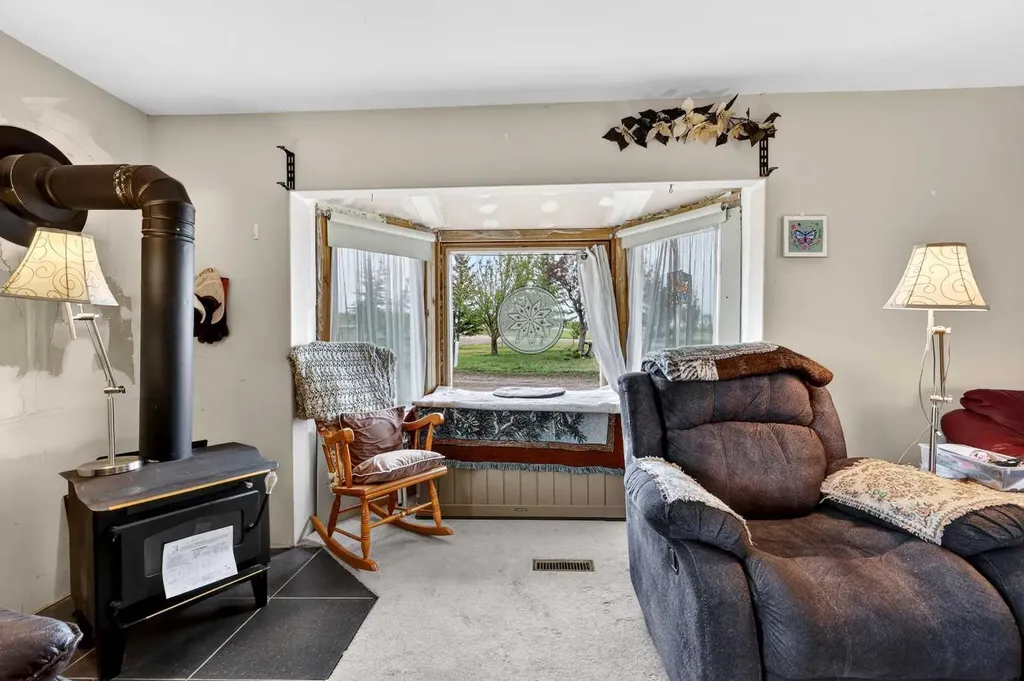 242041 Township Road 262 Rural Wheatland County AB T1P 0L6