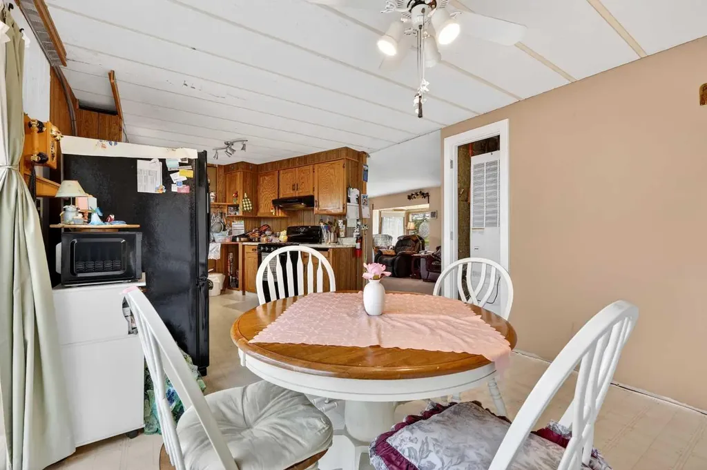 242041 Township Road 262 Rural Wheatland County AB T1P 0L6