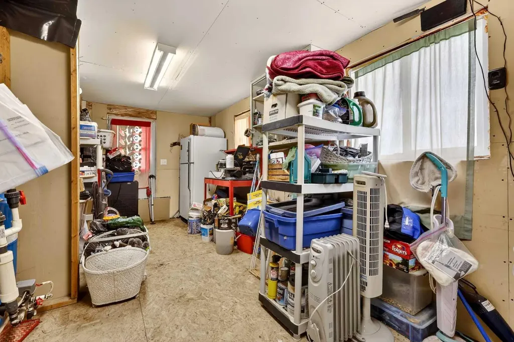 242041 Township Road 262 Rural Wheatland County AB T1P 0L6