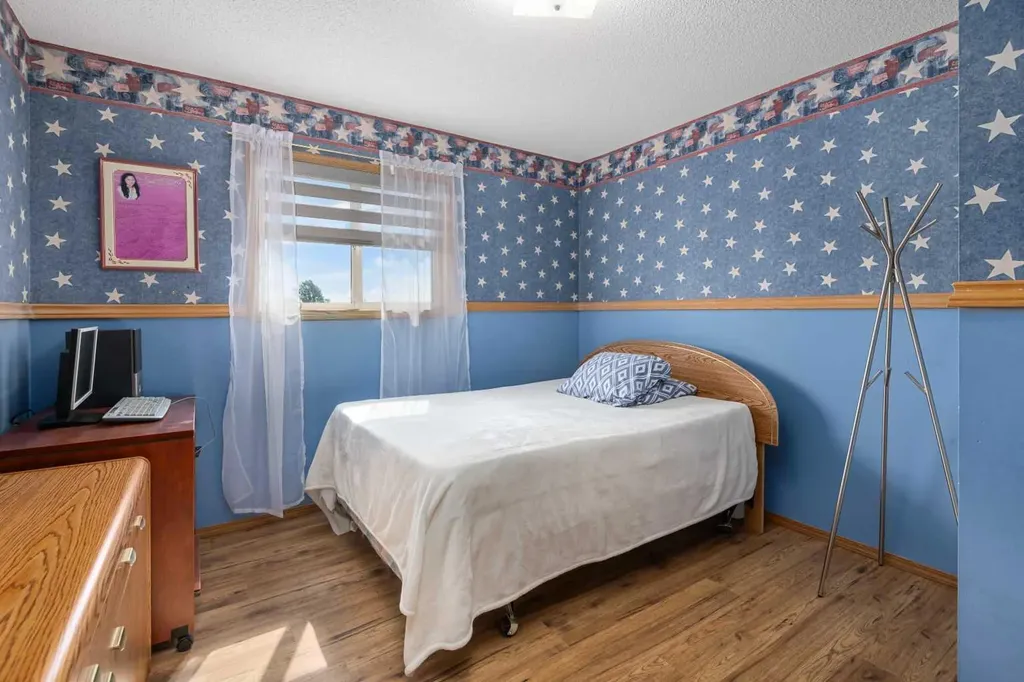 69 Applemont Place SE Calgary AB T2A 7S3