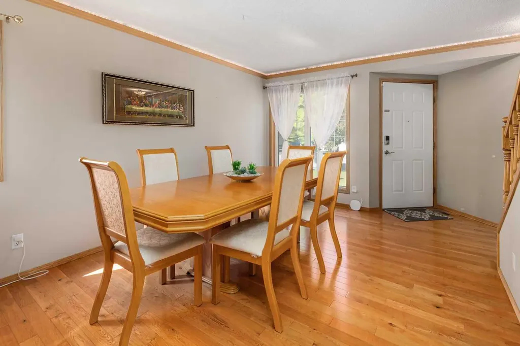 69 Applemont Place SE Calgary AB T2A 7S3