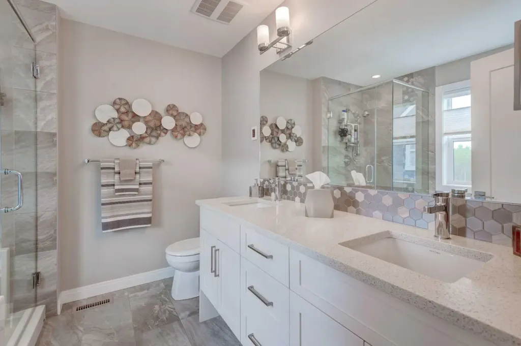 219 Wentworth Row SW Calgary AB T3H 1Y1