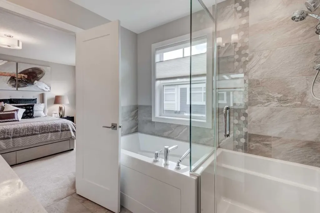 219 Wentworth Row SW Calgary AB T3H 1Y1
