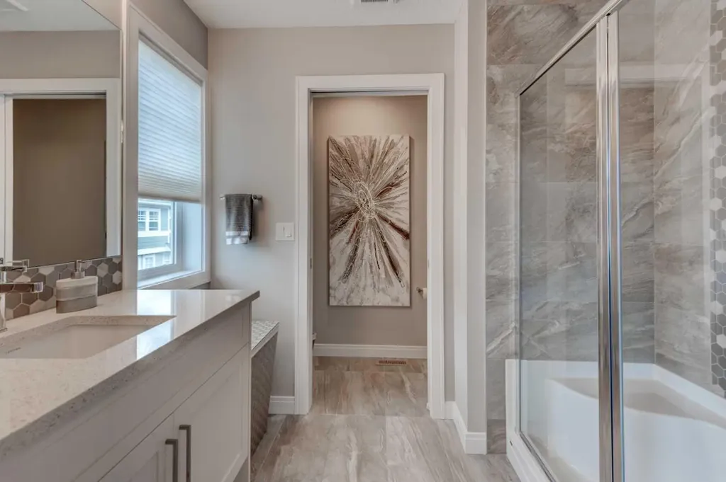 219 Wentworth Row SW Calgary AB T3H 1Y1