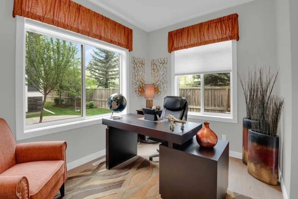 219 Wentworth Row SW Calgary AB T3H 1Y1