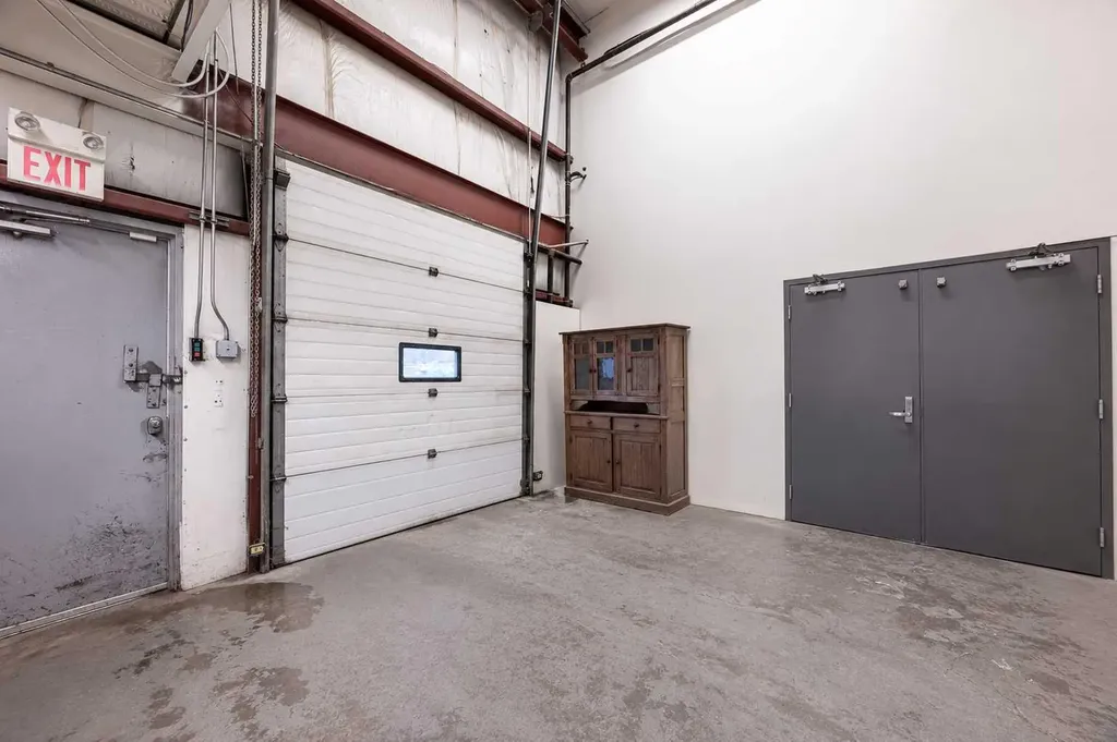 5402 44 Street Lloydminster AB T9V 0B4
