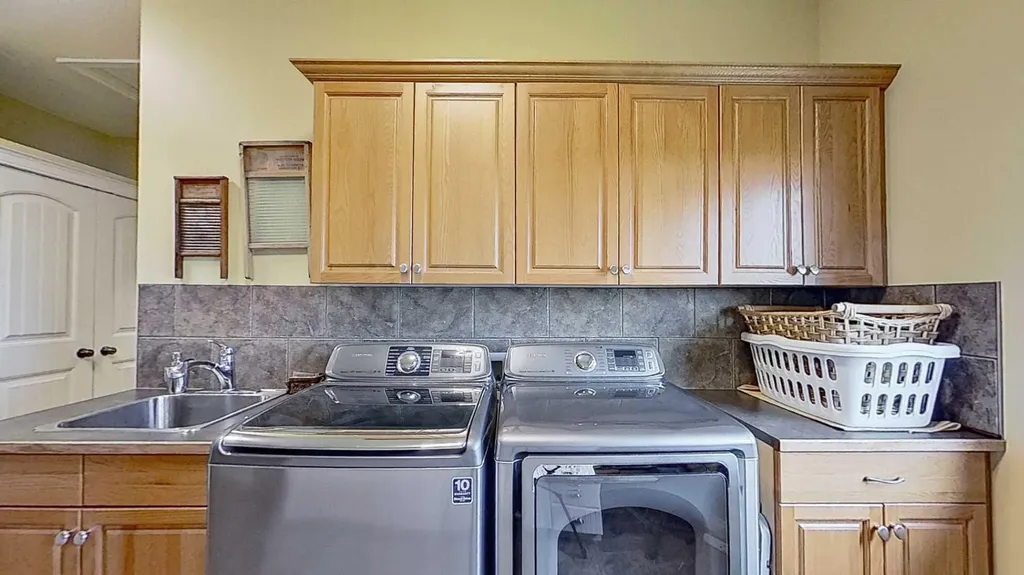 32214 Range Road 22 Rural Mountain View County AB T4H4G4