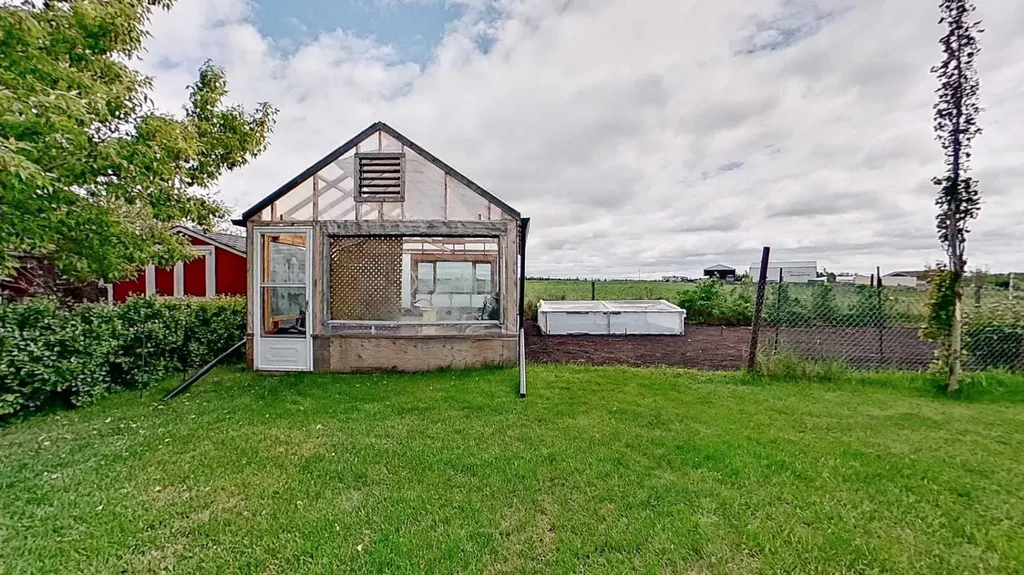 32214 Range Road 22 Rural Mountain View County AB T4H4G4