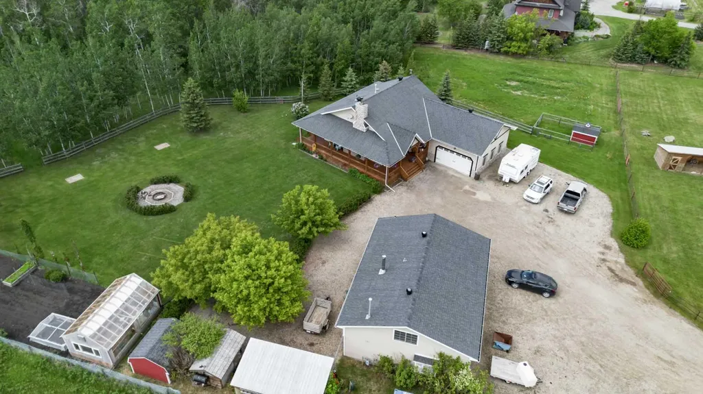 32214 Range Road 22 Rural Mountain View County AB T4H4G4