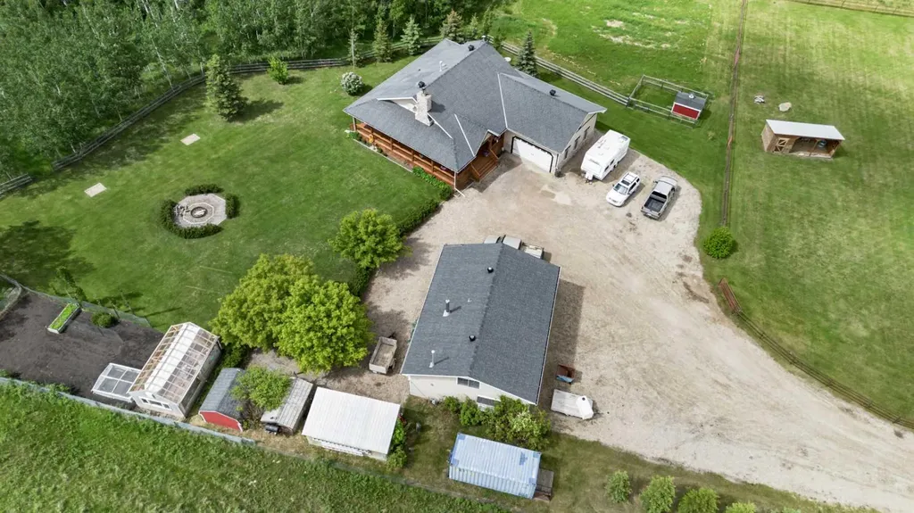 32214 Range Road 22 Rural Mountain View County AB T4H4G4