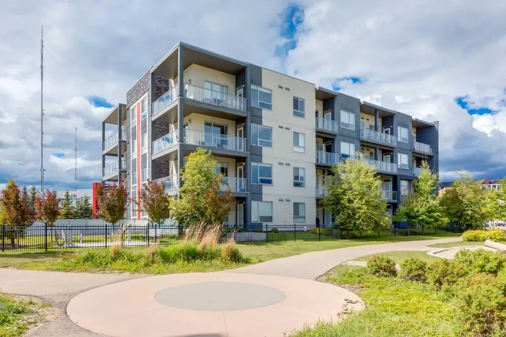 8530 8a Avenue SW Calgary AB T3H 6A7