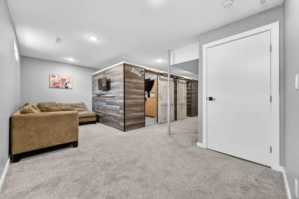 102 Southridge Place Didsbury AB T0M0W0