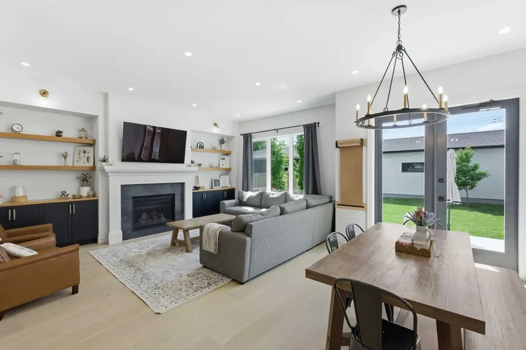 625 16 Street NW Calgary AB T2N 2C2