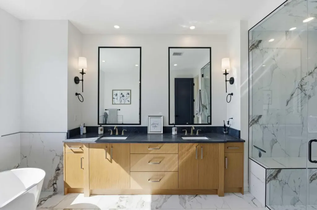625 16 Street NW Calgary AB T2N 2C2