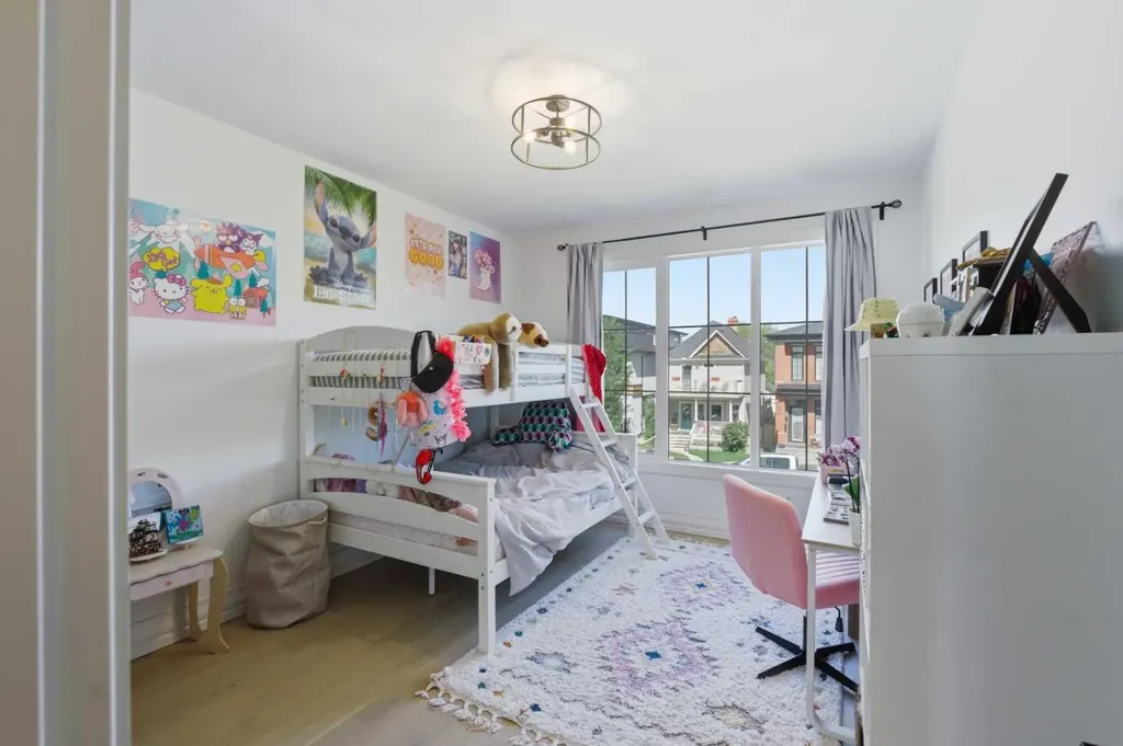 625 16 Street NW Calgary AB T2N 2C2