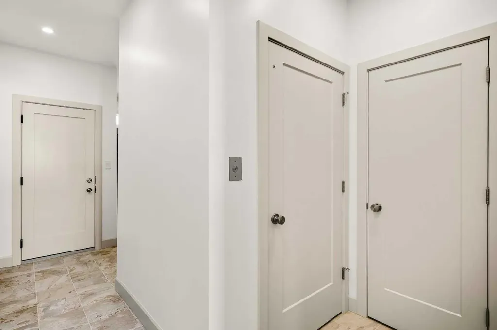 5030 48 Street Rocky Mountain House AB T4T 1C1