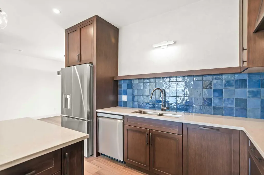 5030 48 Street Rocky Mountain House AB T4T 1C1
