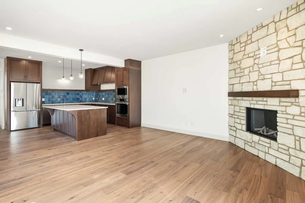 5030 48 Street Rocky Mountain House AB T4T 1C1