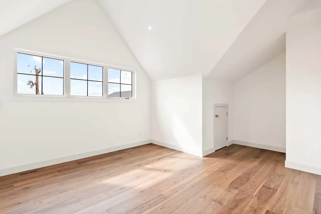 5030 48 Street Rocky Mountain House AB T4T 1C1
