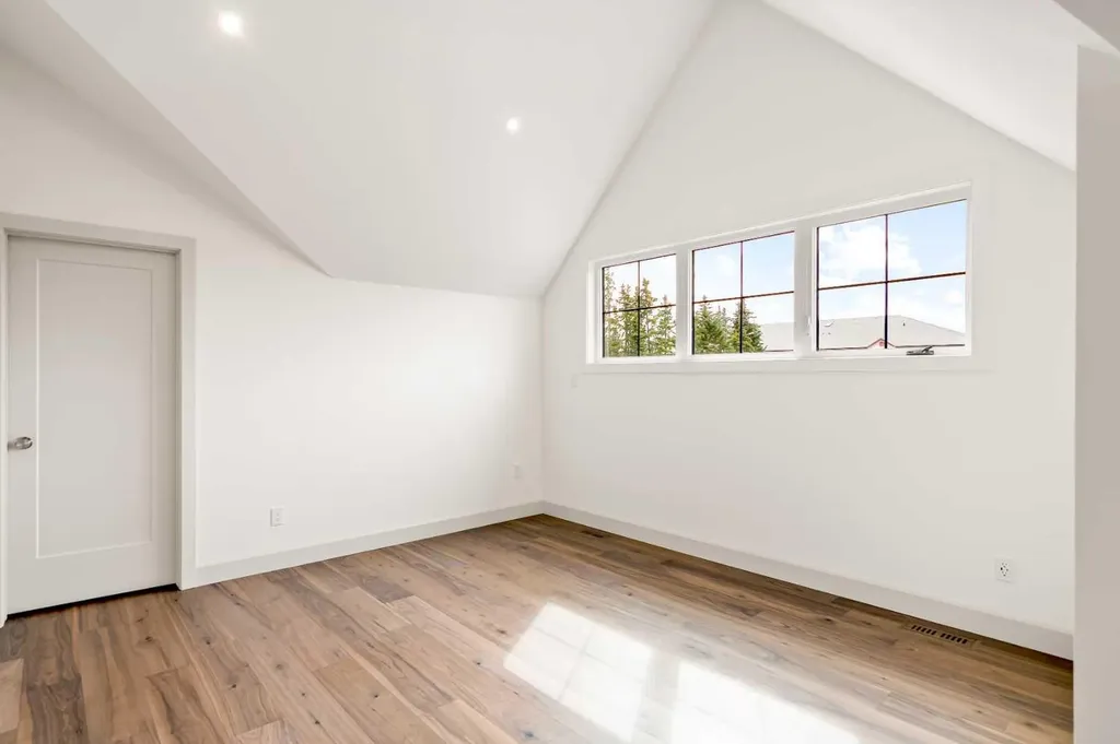 5030 48 Street Rocky Mountain House AB T4T 1C1