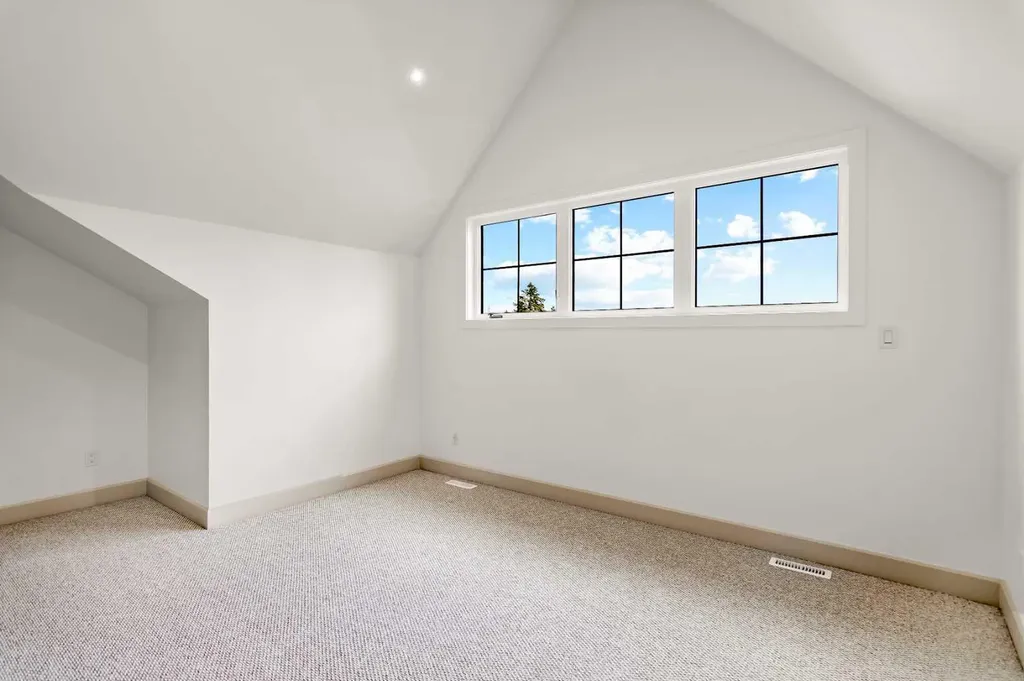 5030 48 Street Rocky Mountain House AB T4T 1C1