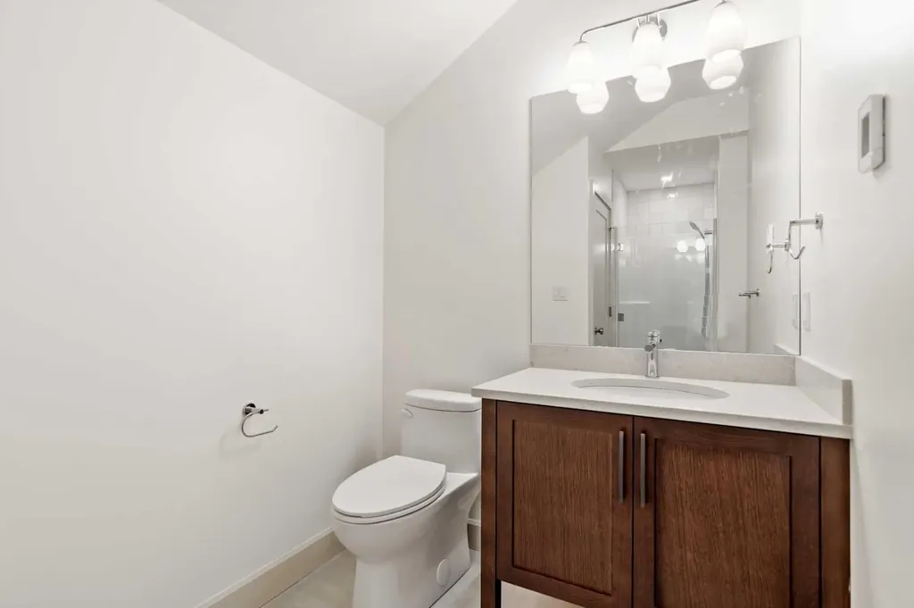 5030 48 Street Rocky Mountain House AB T4T 1C1