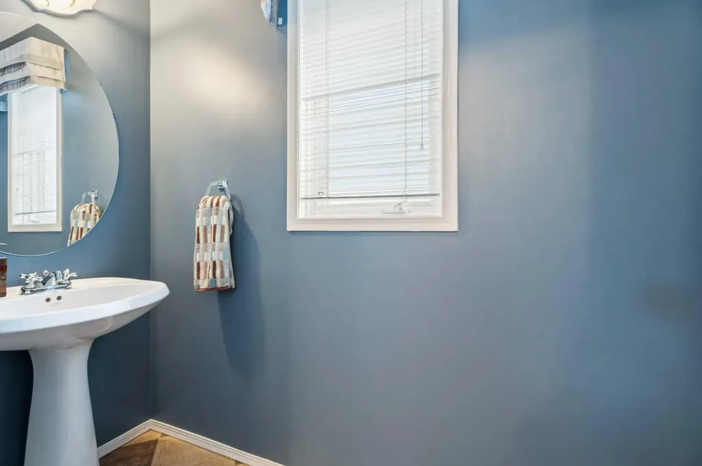 191 Edgebrook Rise NW Calgary AB T3A 5J6
