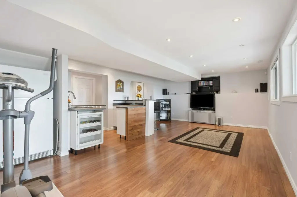 191 Edgebrook Rise NW Calgary AB T3A 5J6