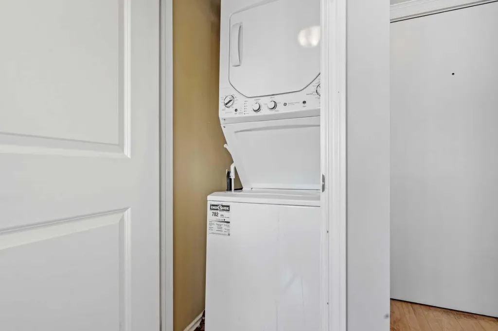 1411 7 Street SW Calgary AB T2R 1A6