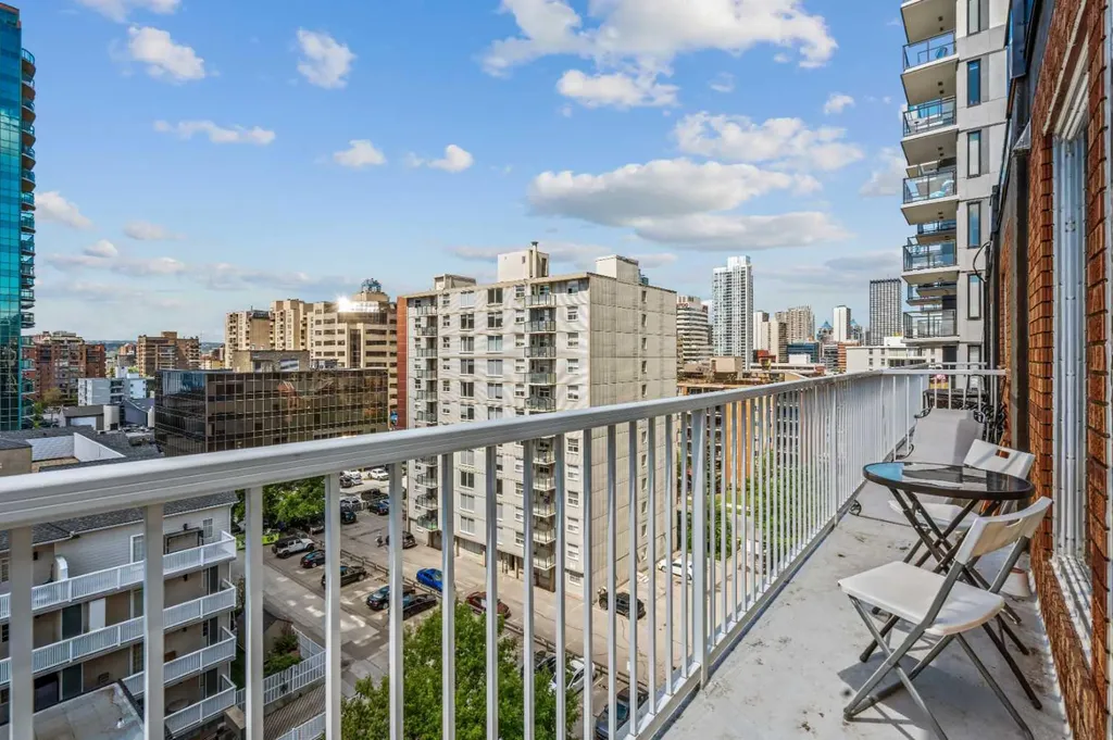 1411 7 Street SW Calgary AB T2R 1A6