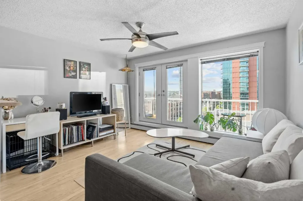 1411 7 Street SW Calgary AB T2R 1A6