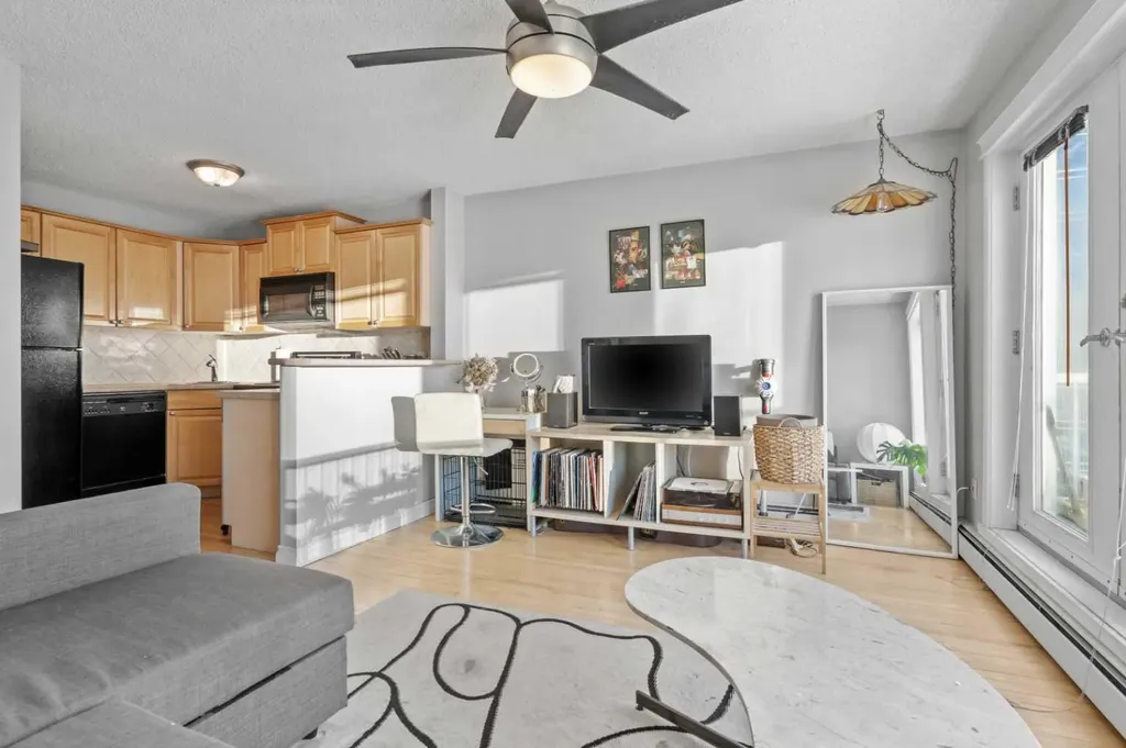 1411 7 Street SW Calgary AB T2R 1A6