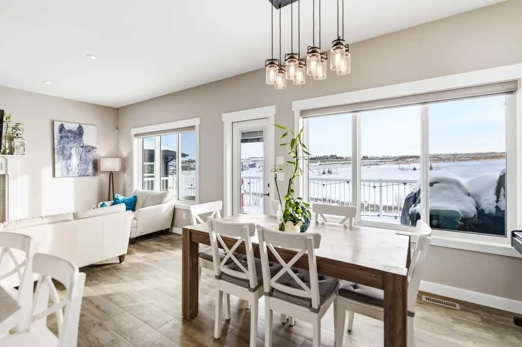 19 Vanveller Way Sylvan Lake AB T4S 0M4