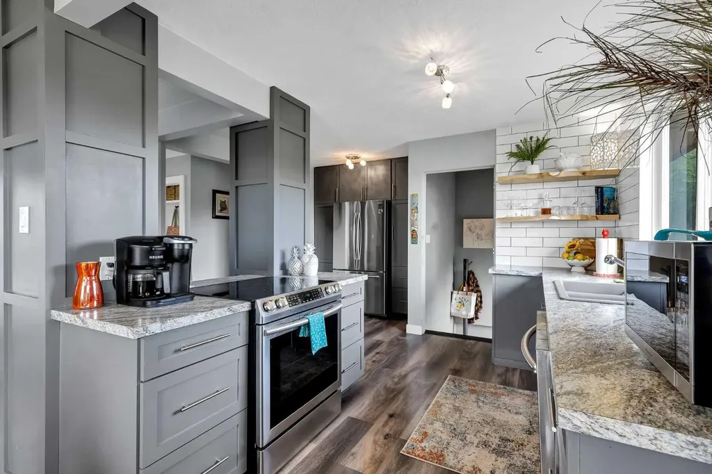 103 Pinter Road Drumheller AB T0J0Y0