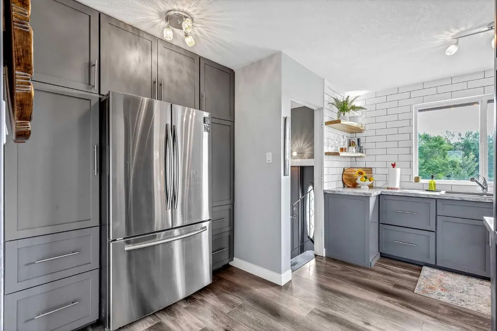 103 Pinter Road Drumheller AB T0J0Y0