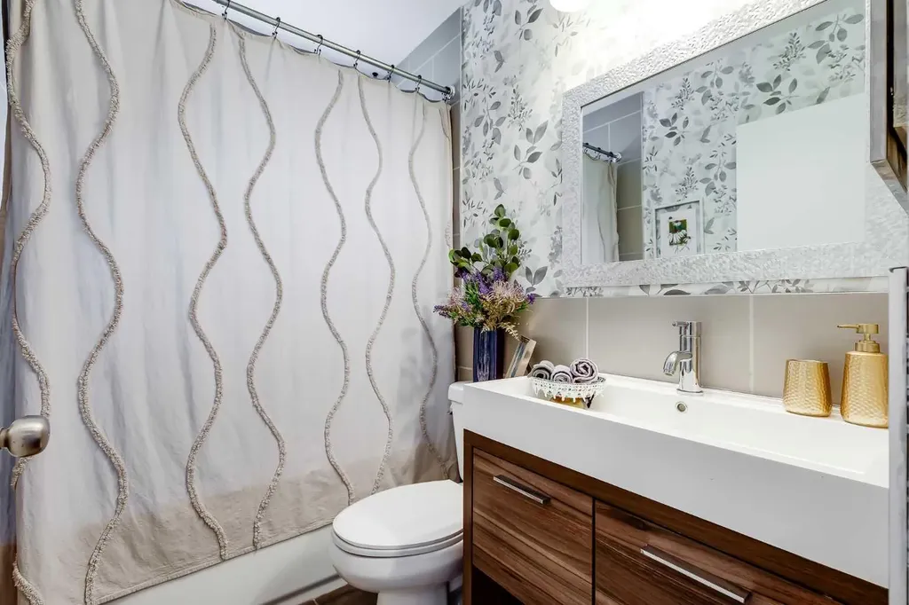 103 Pinter Road Drumheller AB T0J0Y0