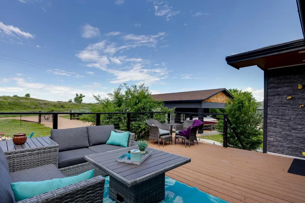 103 Pinter Road Drumheller AB T0J0Y0