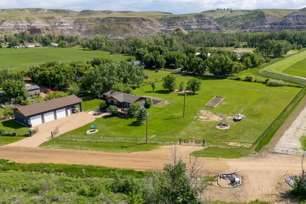 103 Pinter Road Drumheller AB T0J0Y0