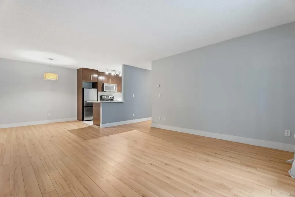819 4a Street NE Calgary AB T2E 3W3