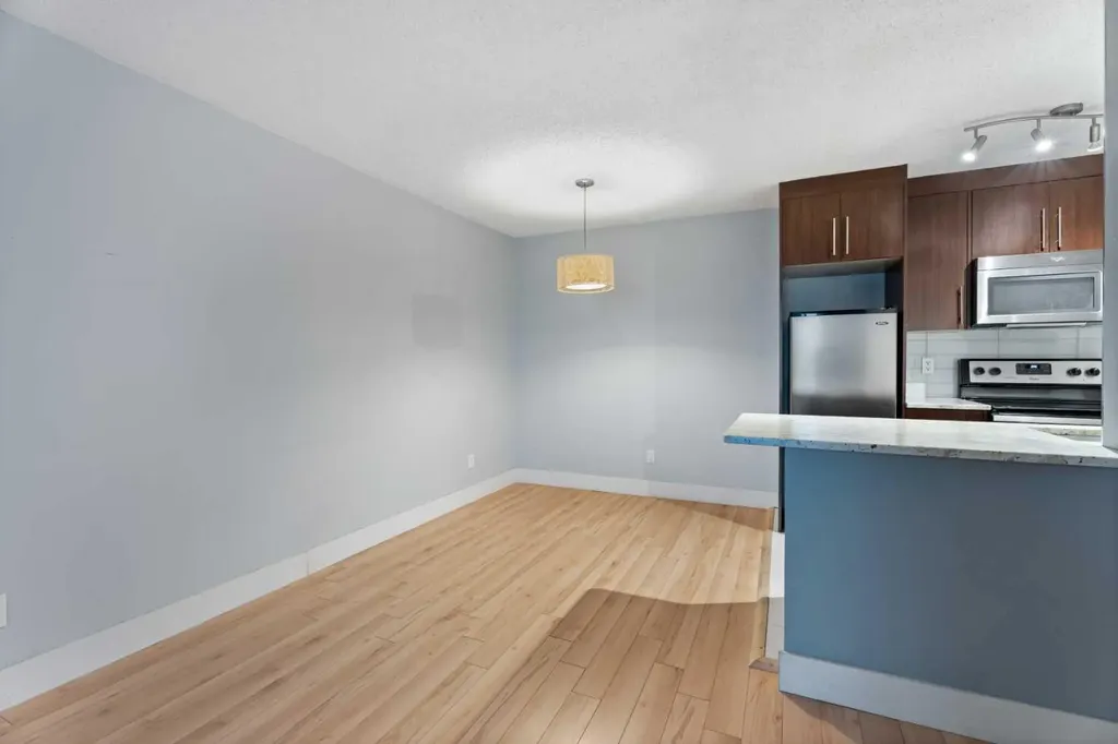 819 4a Street NE Calgary AB T2E 3W3