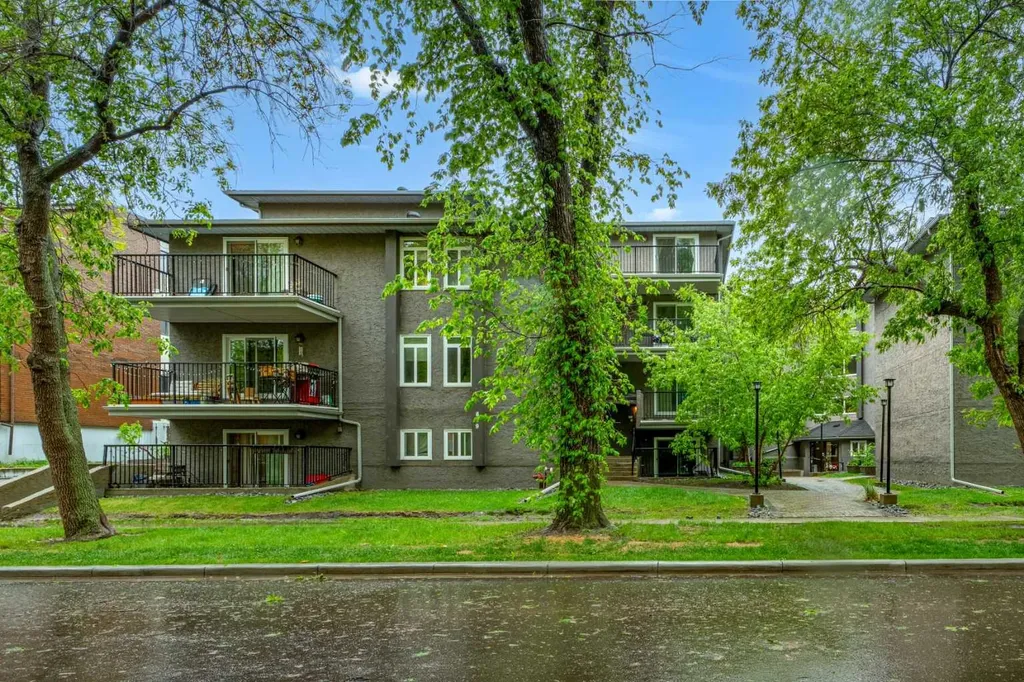 819 4a Street NE Calgary AB T2E 3W3