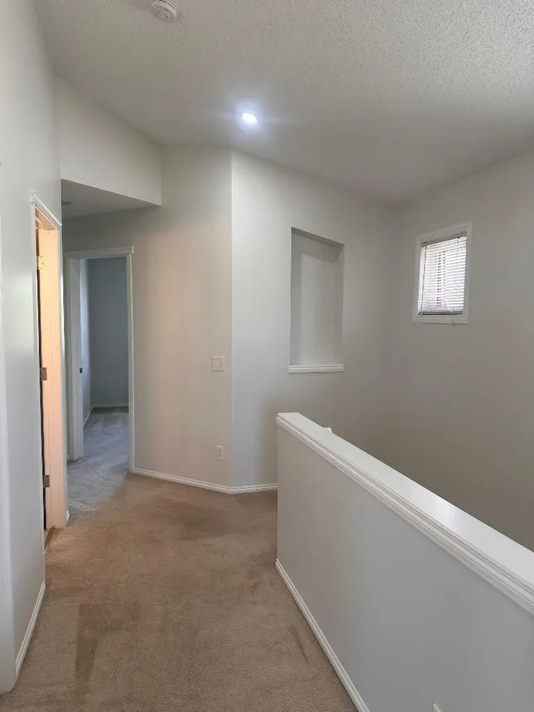 78 Crystal Shores Heights Okotoks AB T1S 2K9