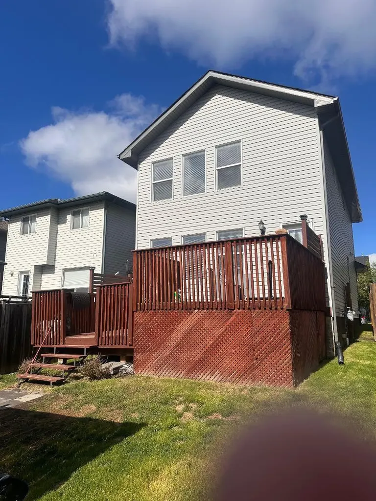 78 Crystal Shores Heights Okotoks AB T1S 2K9