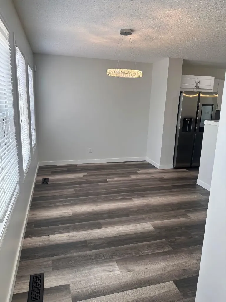 78 Crystal Shores Heights Okotoks AB T1S 2K9