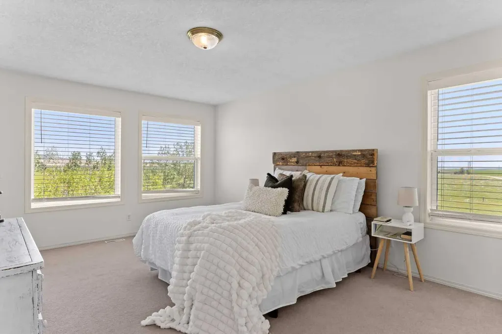 185043A Range Road 235 Rural Vulcan County AB T0L 2B0